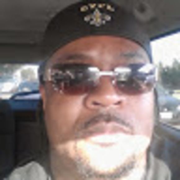 Meet your Posher, Raheim - Picture 1 of 1